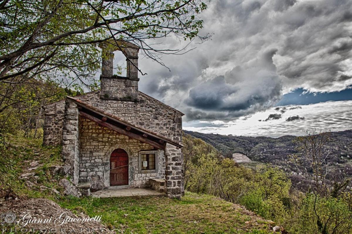 Faedis Torre Del Grifone Nel Medioevo Di Cividale Del Friuliヴィラ エクステリア 写真